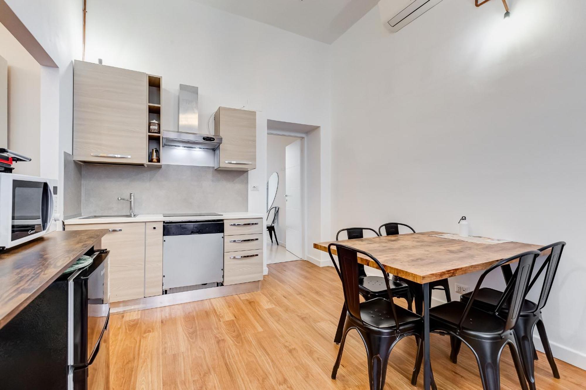 Bmga L Central Holiday House 2Bdr Near Vatican Rome Bagian luar foto