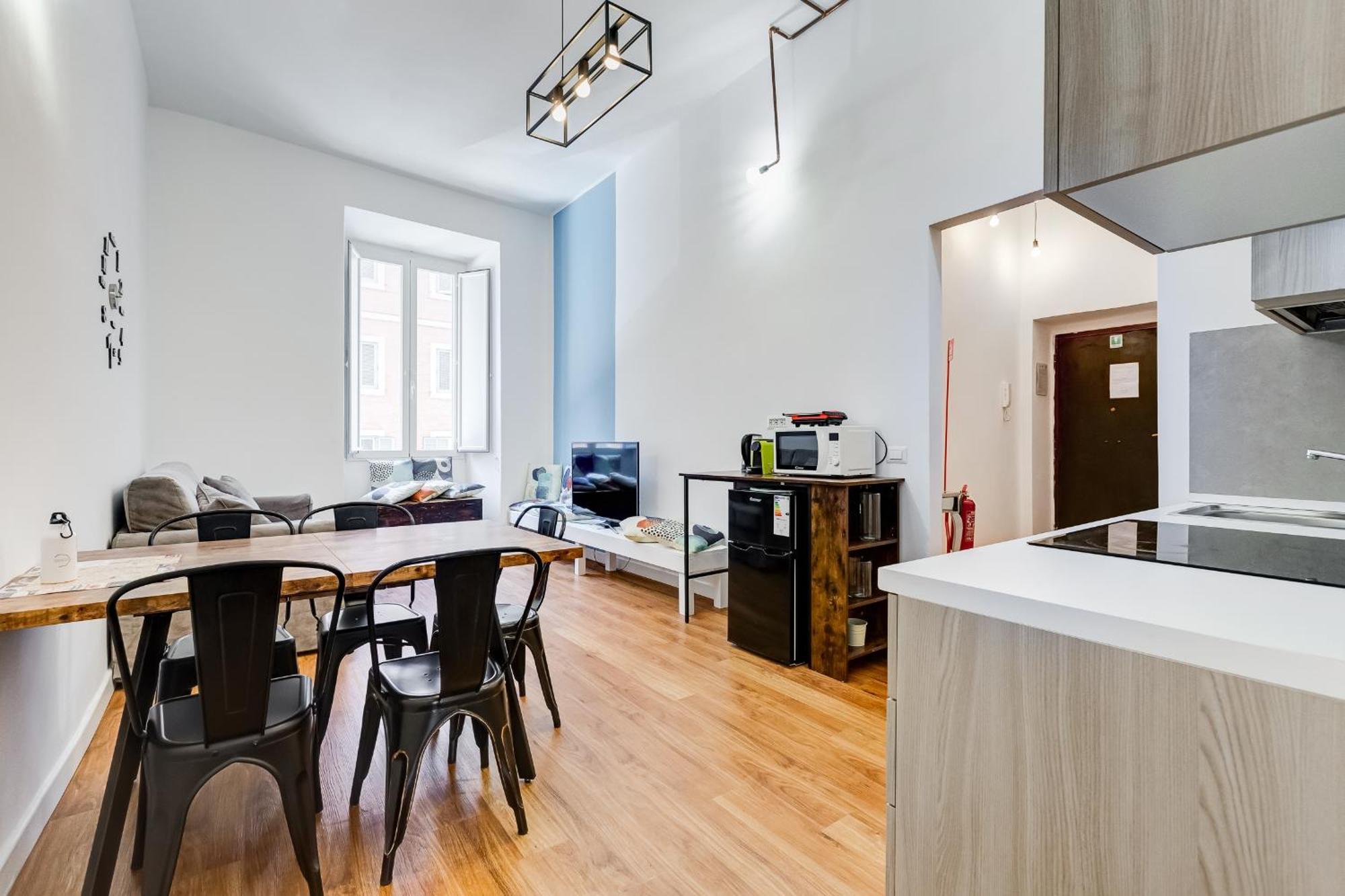 Bmga L Central Holiday House 2Bdr Near Vatican Rome Bagian luar foto